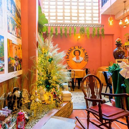 Hostal Mama Mambo - Zona Colonial Santo Domingo Buitenkant foto