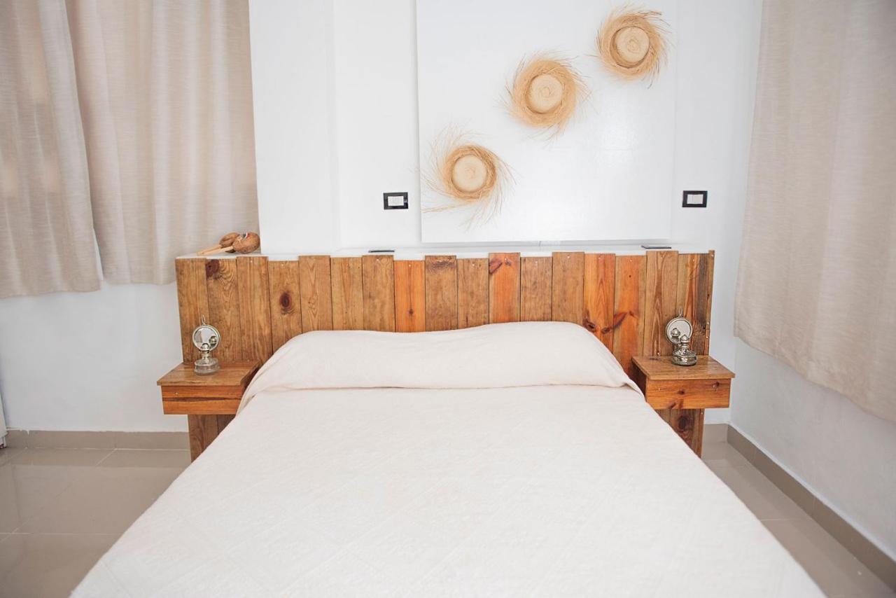 Hostal Mama Mambo - Zona Colonial Santo Domingo Buitenkant foto